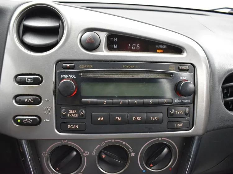 Used 2005 Toyota Matrix XR w/ Extra Value Pkg 2 image 28