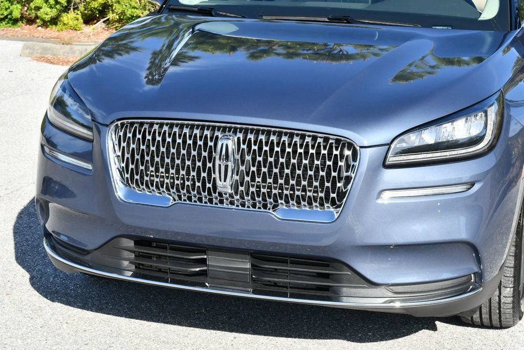 Used 2022 Lincoln Corsair AWD w/ Equipment Group 101A image 37