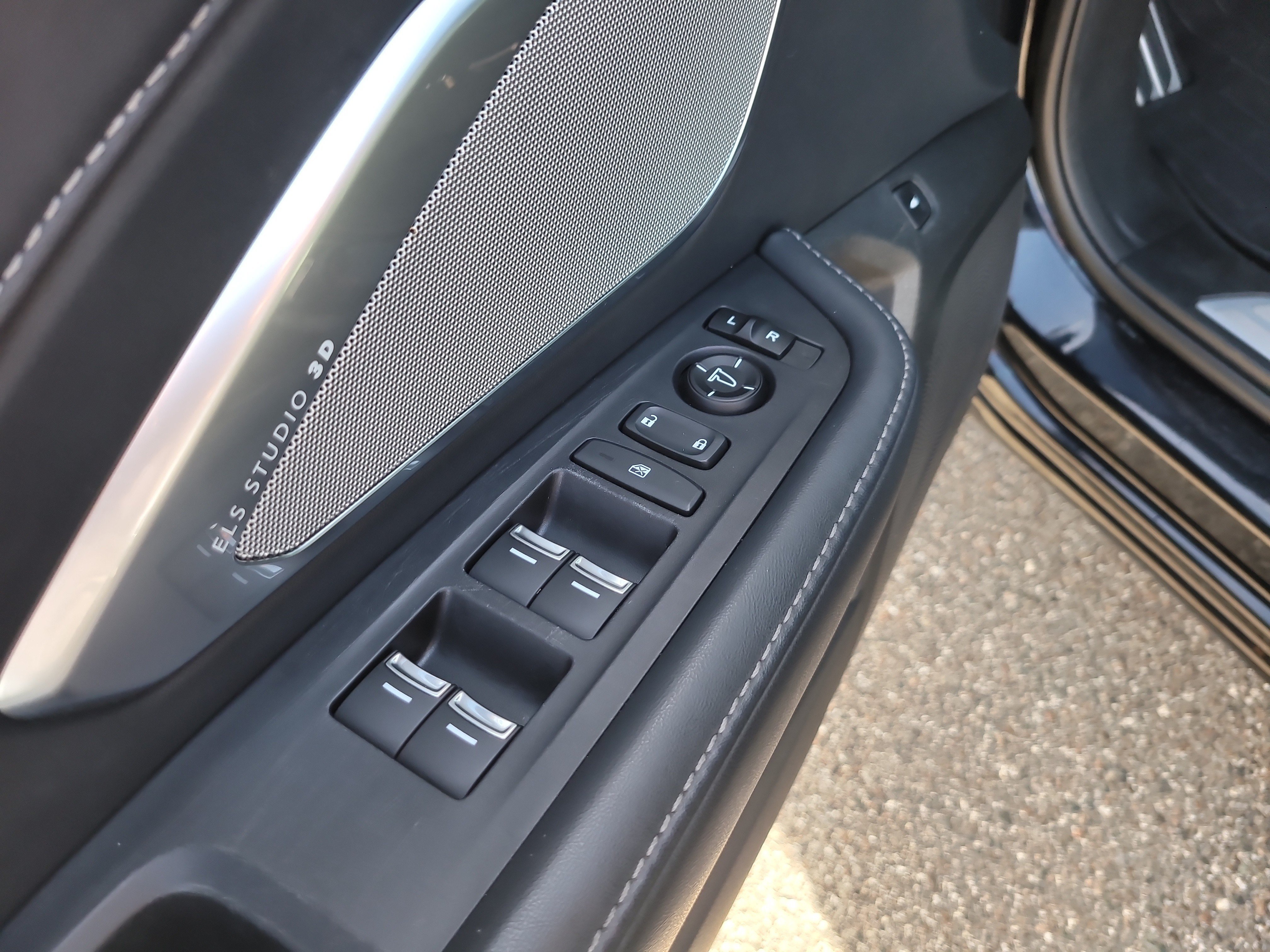 Used 2019 Acura RDX w/ Advance Package FWD image 16