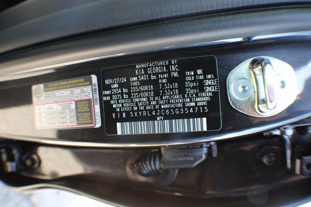 New 2025 Kia Sorento S w/ Panoramic Sunroof Package image 21