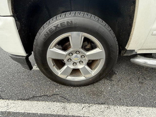 Used 2018 Chevrolet Silverado 1500 LT w/ All Star Edition image 11