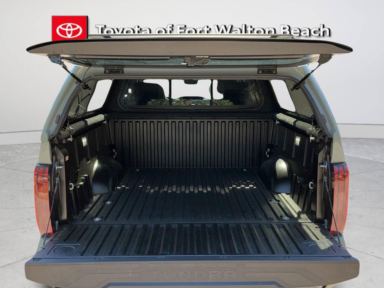 Used 2026 Toyota Tundra Platinum AWD/4WD image 22