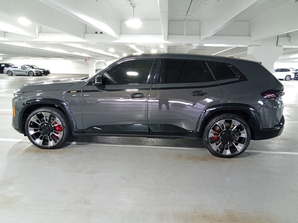 Used 2023 BMW XM AWD/4WD image 8