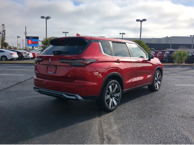 New 2026 Mitsubishi Outlander SE FWD image 6