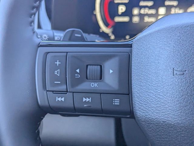 New 2026 Nissan Pathfinder SL image 24