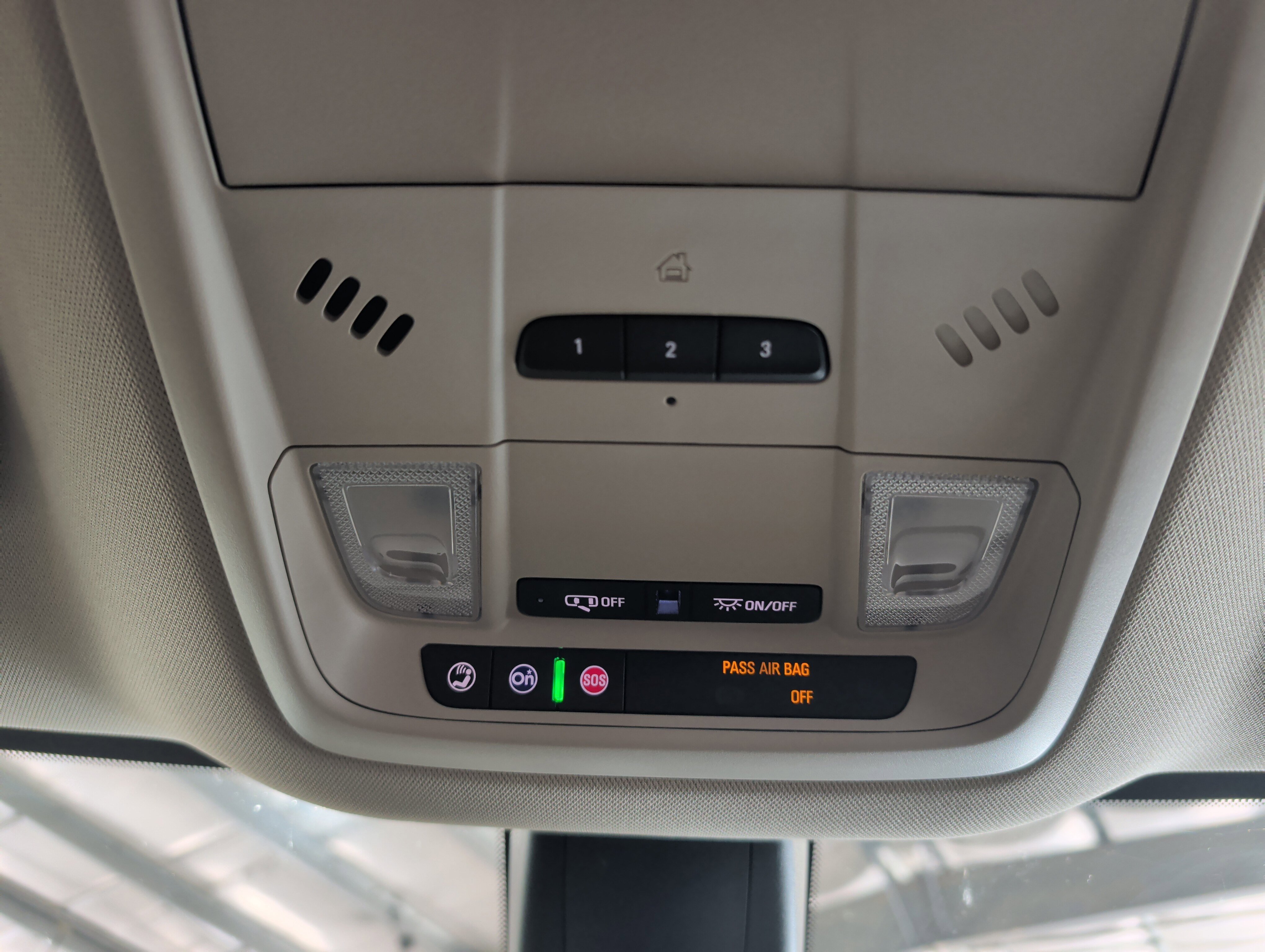 Used 2019 Buick Enclave Premium image 13