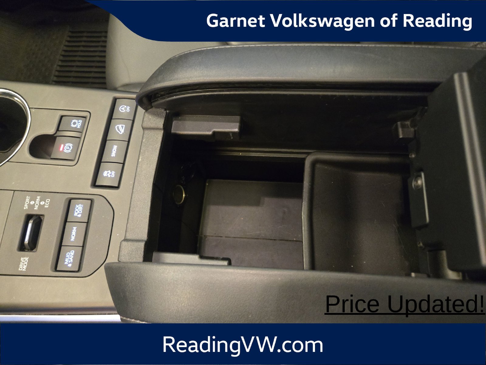Used 2022 Toyota Highlander XLE AWD/4WD image 28