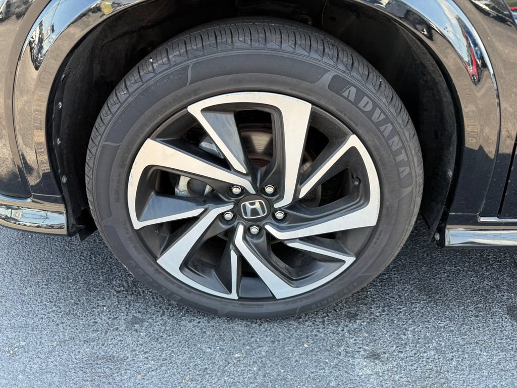 Used 2019 Honda HR-V Sport image 29