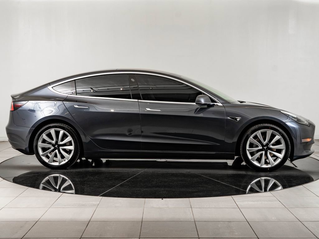 Used 2019 Tesla Model 3 Long Range RWD image 11
