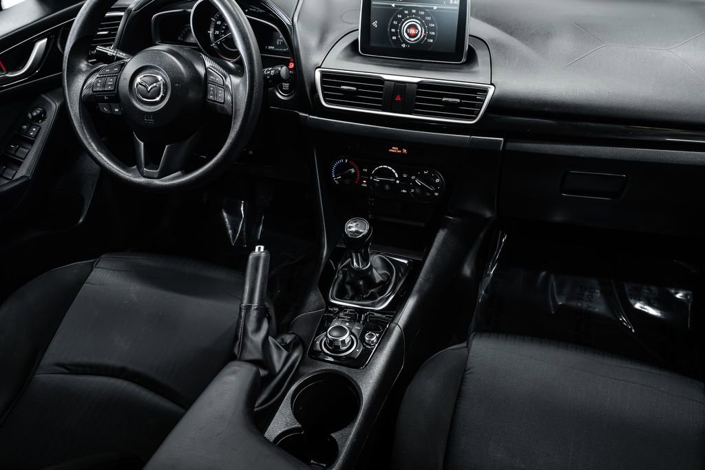 Used 2015 MAZDA MAZDA3 i Sport image 26