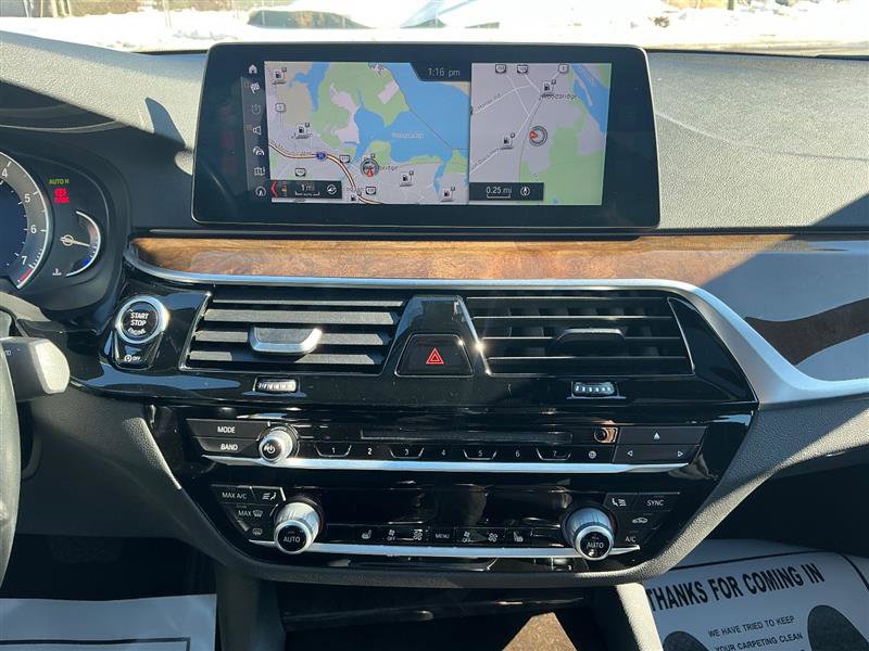 Used 2017 BMW 540i xDrive image 37