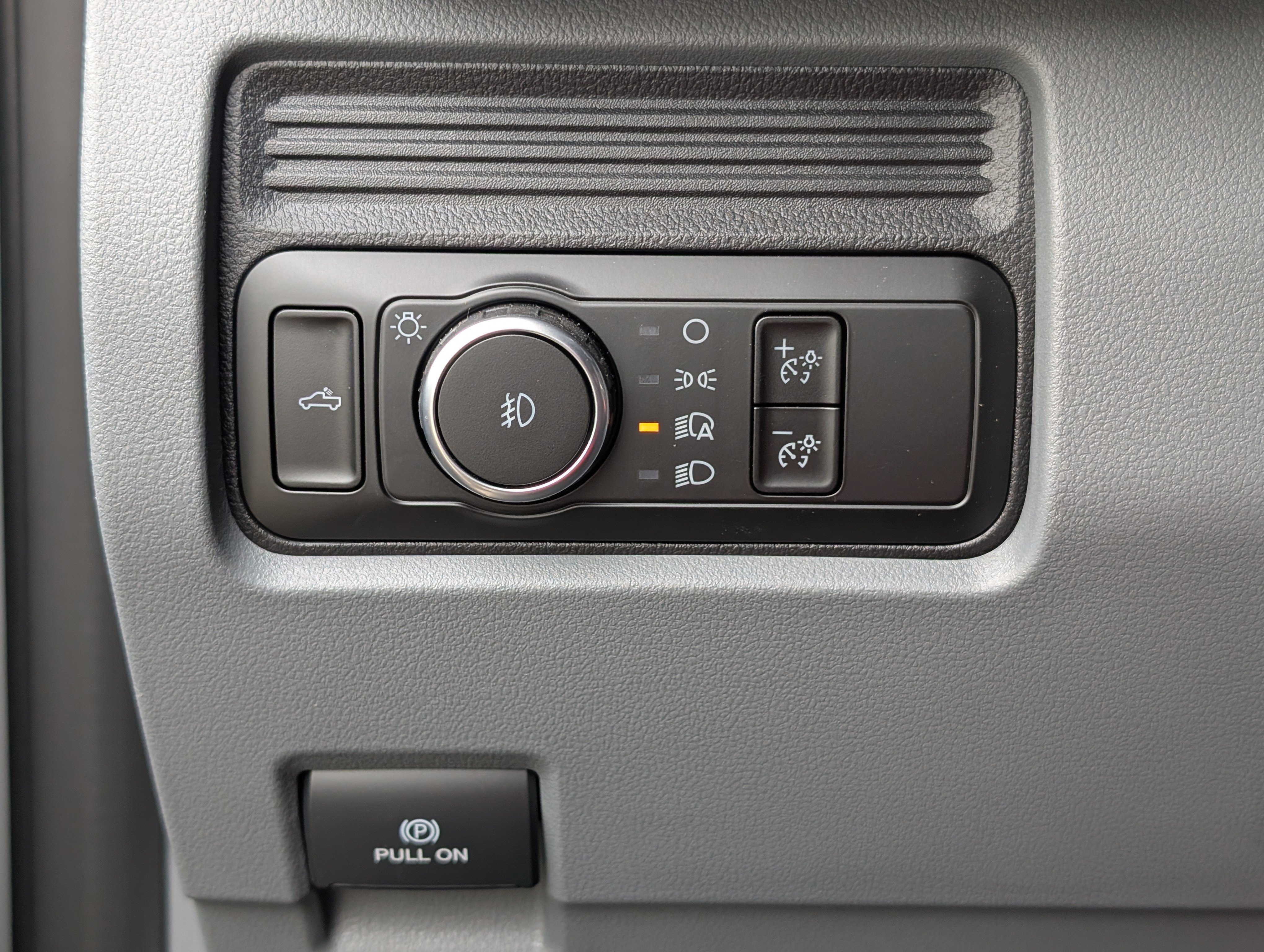 New 2026 Ford F450 XL w/ 360-Degree Camera Package image 21