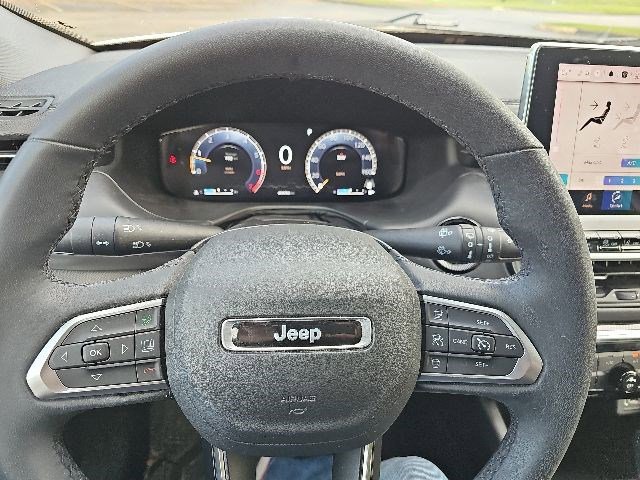 Used 2024 Jeep Compass Limited AWD/4WD image 22