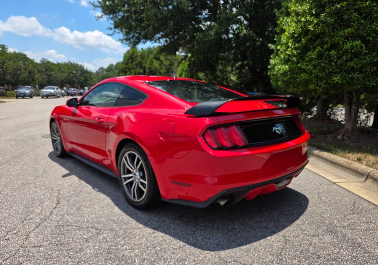 Used 2015 Ford Mustang Premium RWD image 3