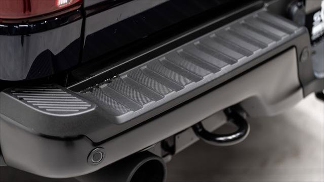 Used 2025 Ford F150 Raptor image 14