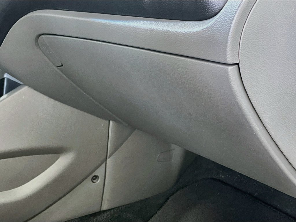 Used 2017 Kia Forte LX FWD image 31