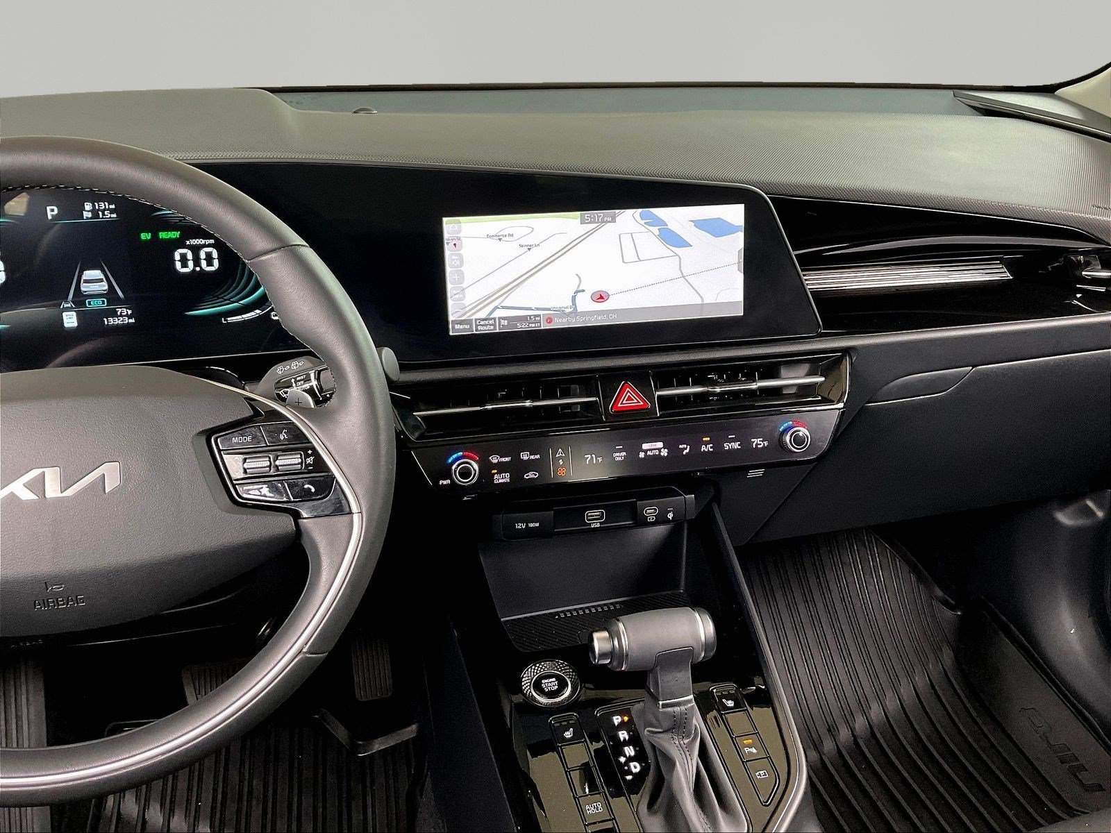 Used 2023 Kia Niro EX FWD image 9