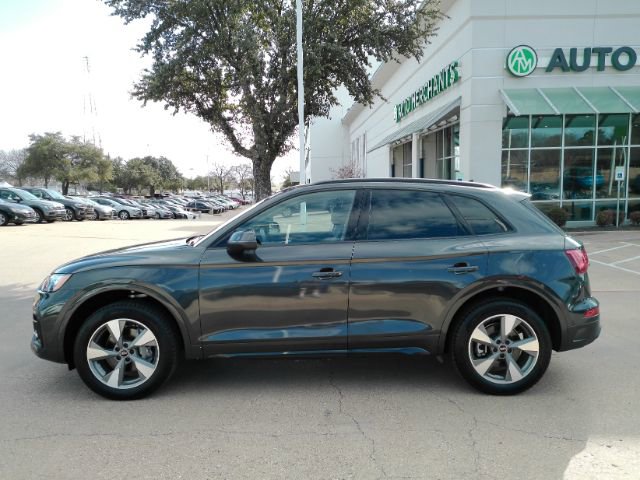 Used 2025 Audi Q5 2.0T Premium image 10