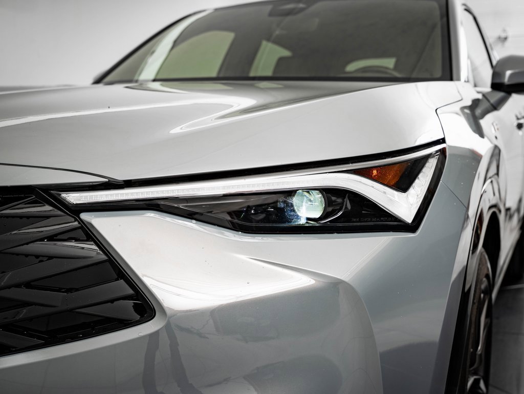 Certified 2025 Acura ADX A-Spec image 16