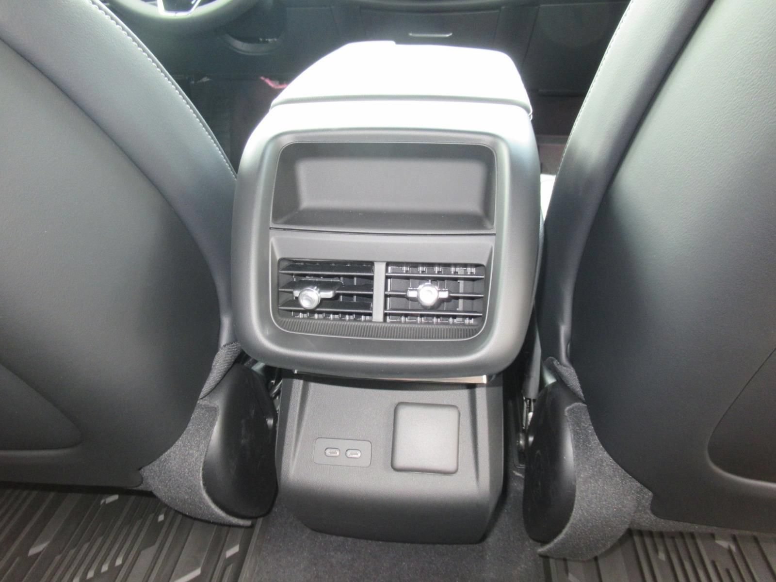 New 2026 Cadillac Lyriq Premium Sport AWD/4WD image 30