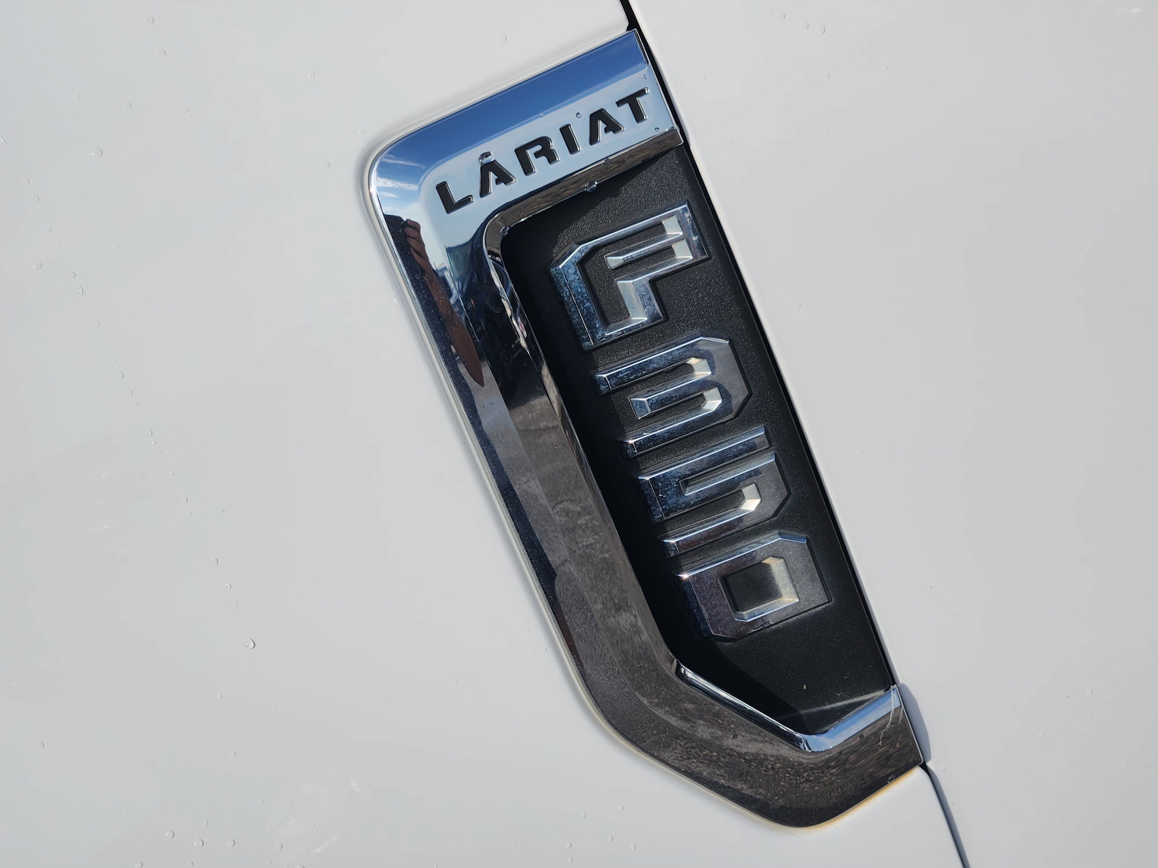 Used 2022 Ford F350 Lariat w/ Tremor Off-Road Package AWD/4WD image 12