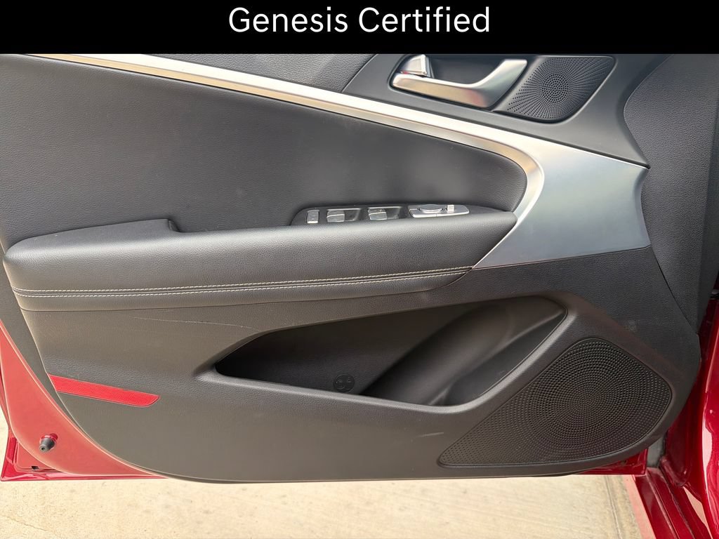 Certified 2023 Genesis G70 2.0T RWD image 10