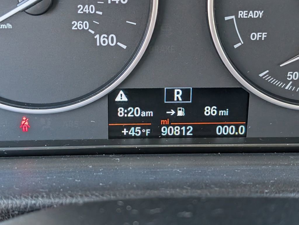 Used 2018 BMW 320i Sedan image 29