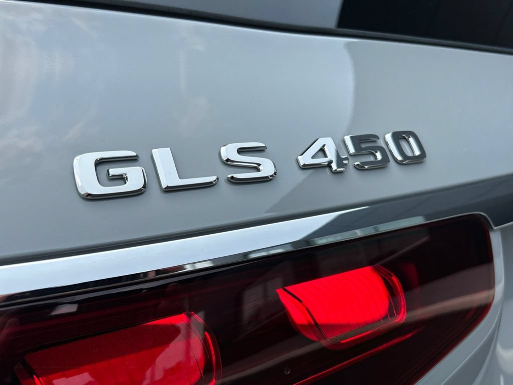 New 2026 Mercedes-Benz GLS 450 4MATIC image 32