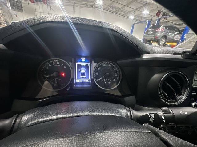 Used 2021 Toyota Tacoma TRD Pro AWD/4WD image 14