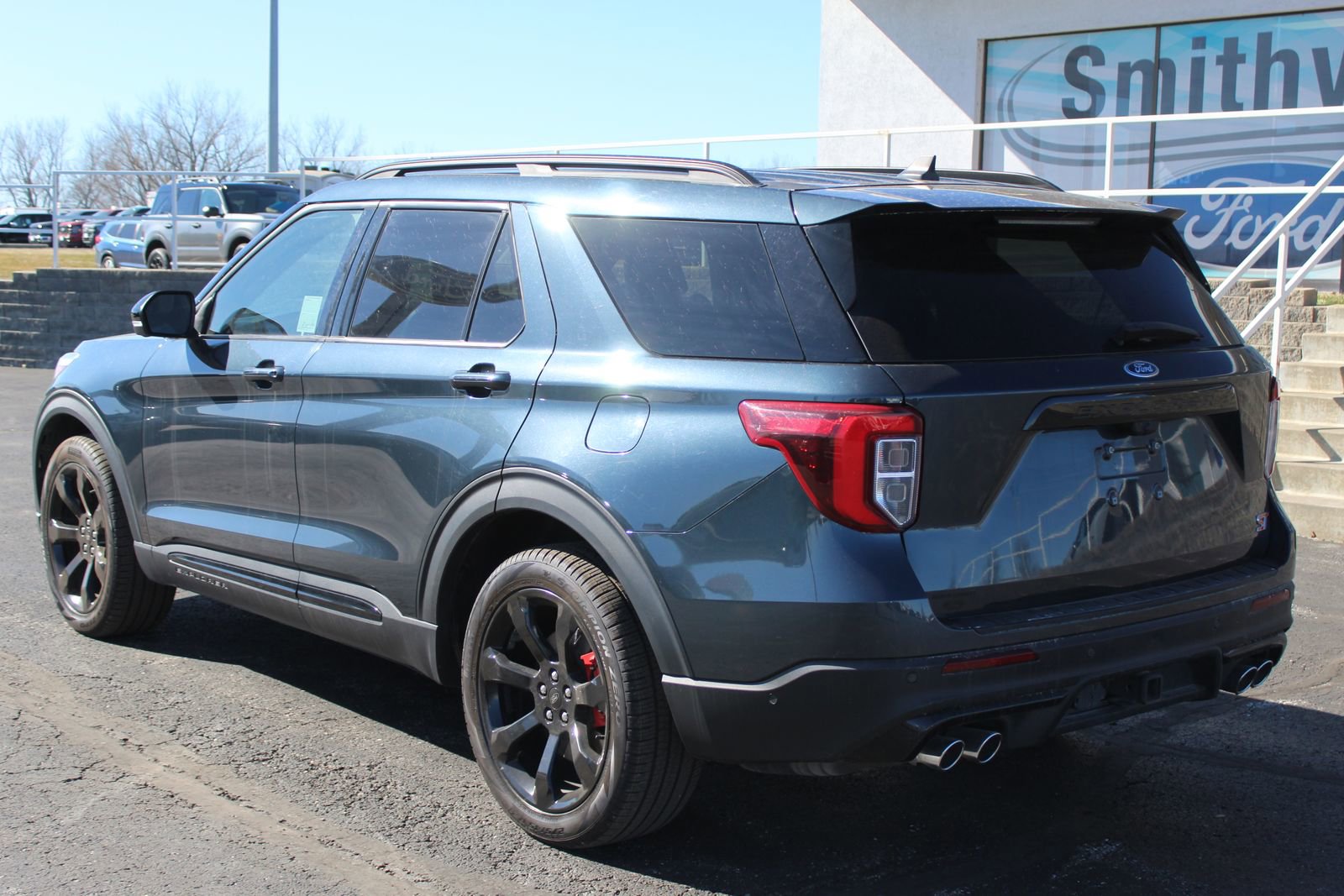 Used 2022 Ford Explorer ST w/ Equipment Group 401A image 3