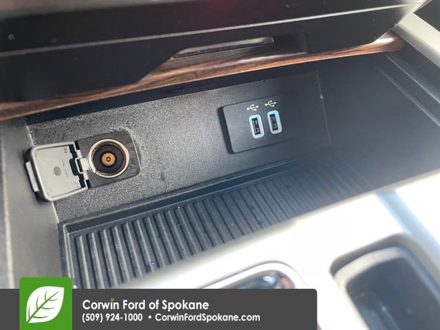 Used 2016 Ford F150 Lariat w/ Equipment Group 501A Mid image 34