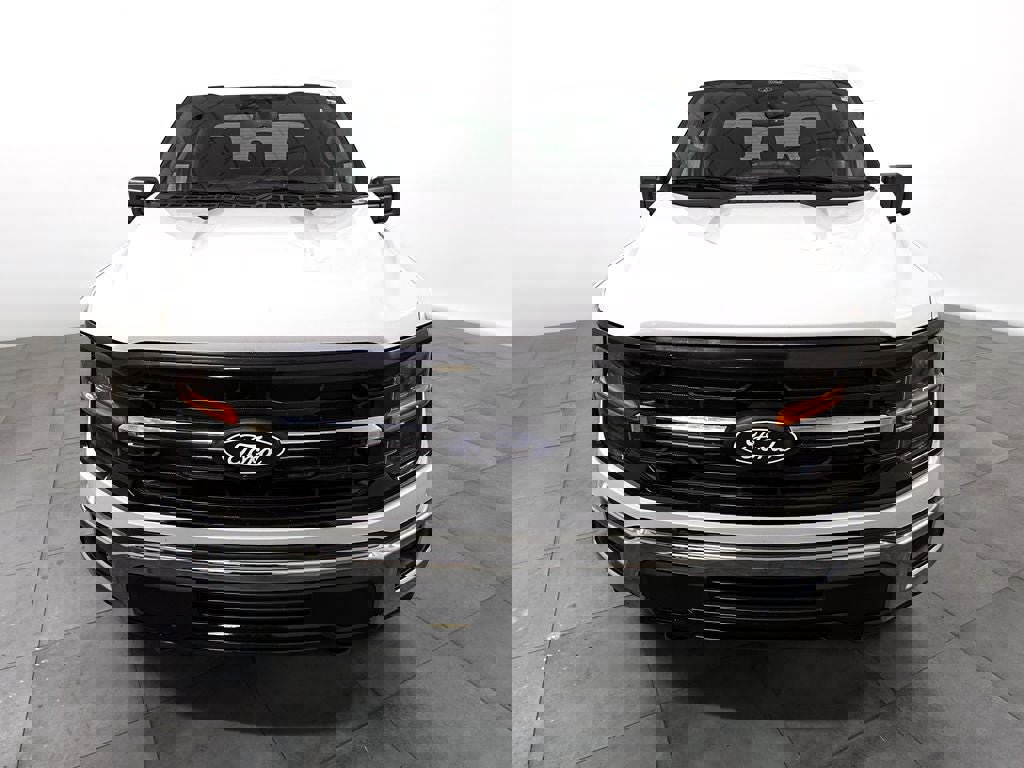 Used 2024 Ford F150 XLT w/ Tow/Haul Package image 2