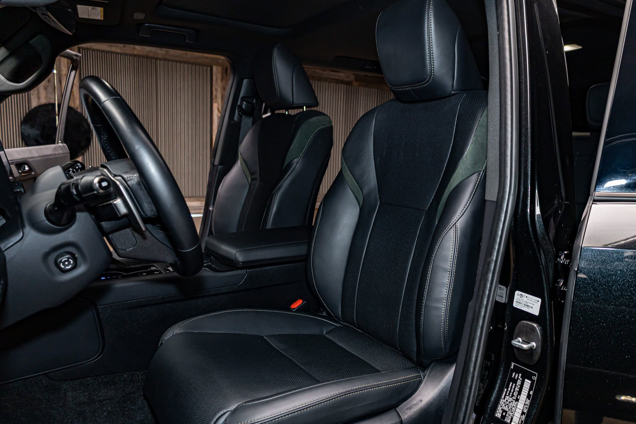 Used 2024 Lexus GX 550 image 19