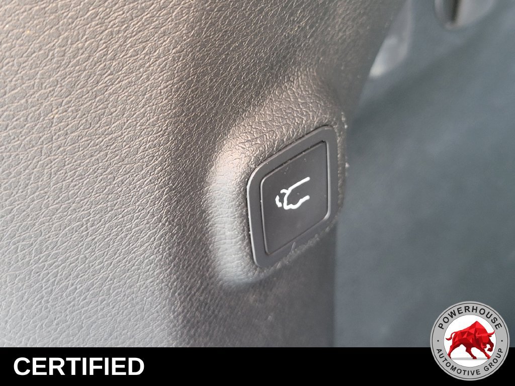 Used 2019 Jeep Cherokee Trailhawk w/ Comfort/Convenience Group AWD/4WD image 15