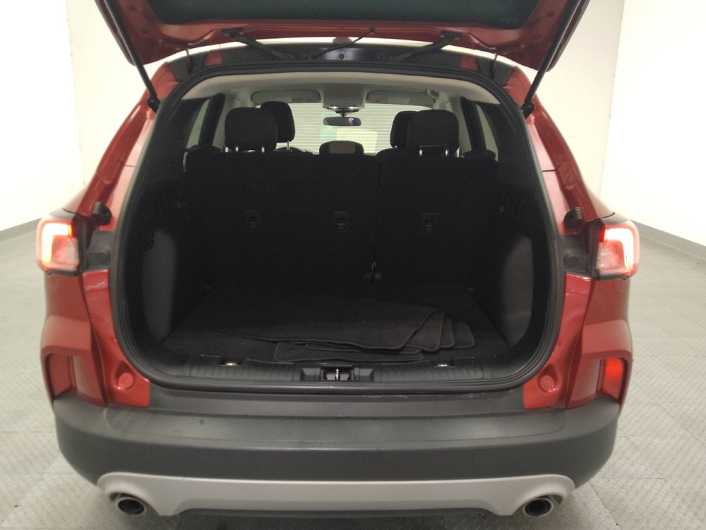 Used 2022 Ford Escape SE FWD image 29