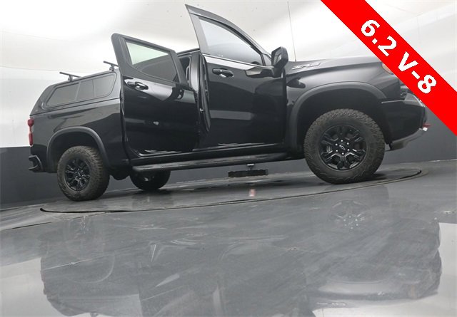 Used 2024 Chevrolet Silverado 1500 ZR2 w/ Technology Package image 47