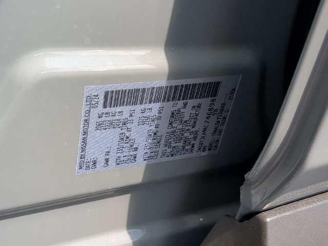 Used 2024 Nissan Rogue SL w/ SL Premium Package FWD image 40