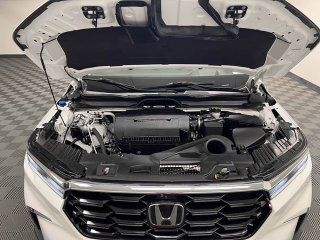 Used 2024 Honda Pilot Elite image 23