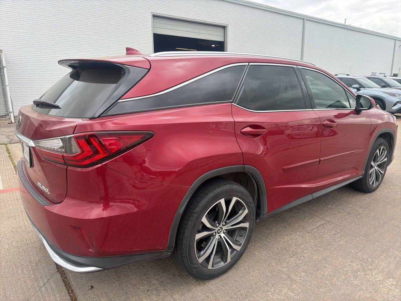 Used 2018 Lexus RX 350L FWD image 3