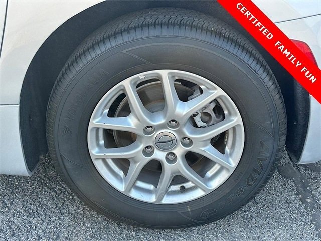 Used 2024 Chrysler Voyager LX image 26