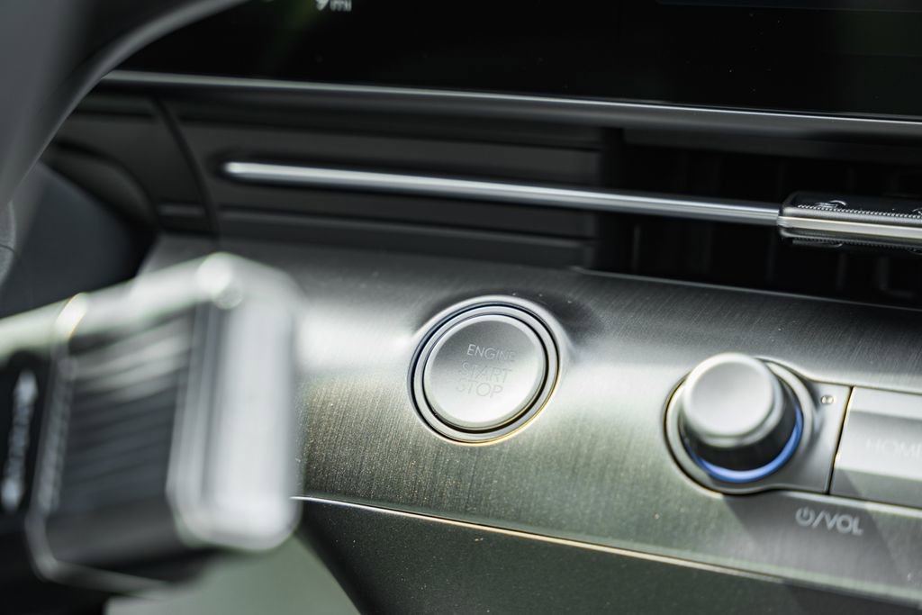 New 2026 Hyundai Kona SEL Premium image 20