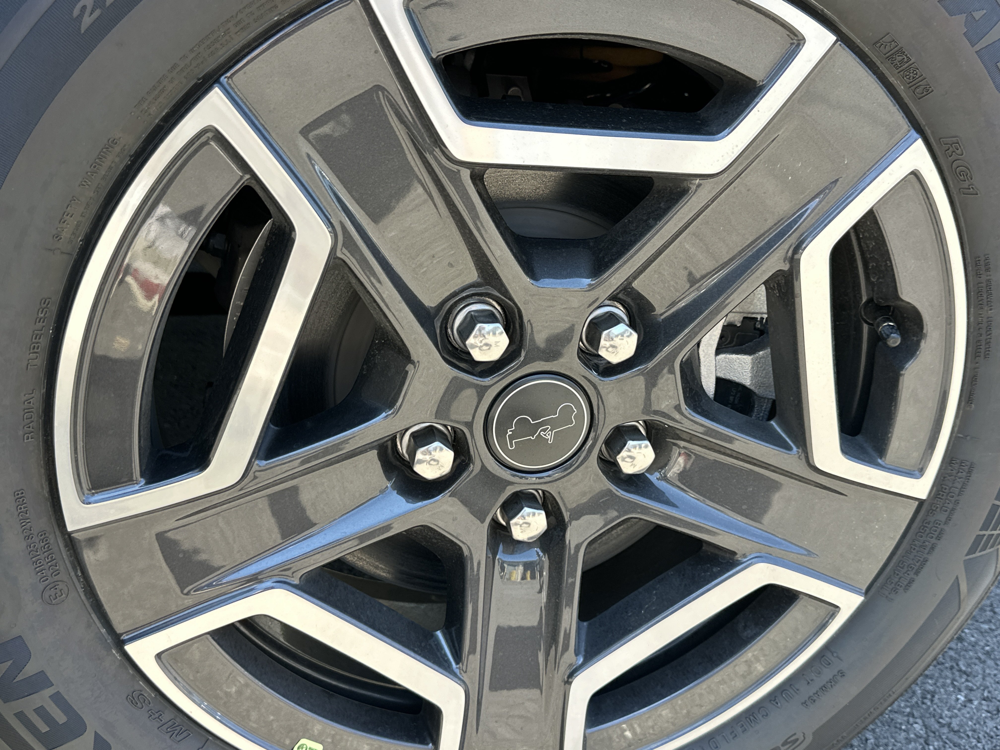 New 2026 Jeep Cherokee Laredo AWD/4WD image 33