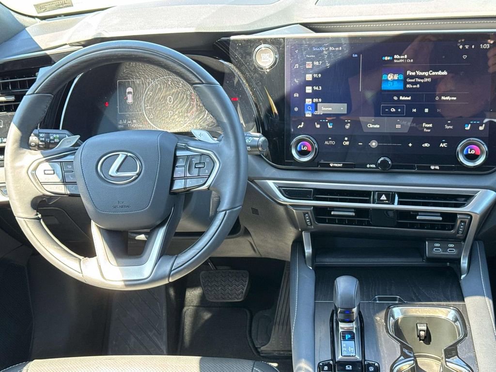 Used 2024 Lexus RX 350 Premium image 16