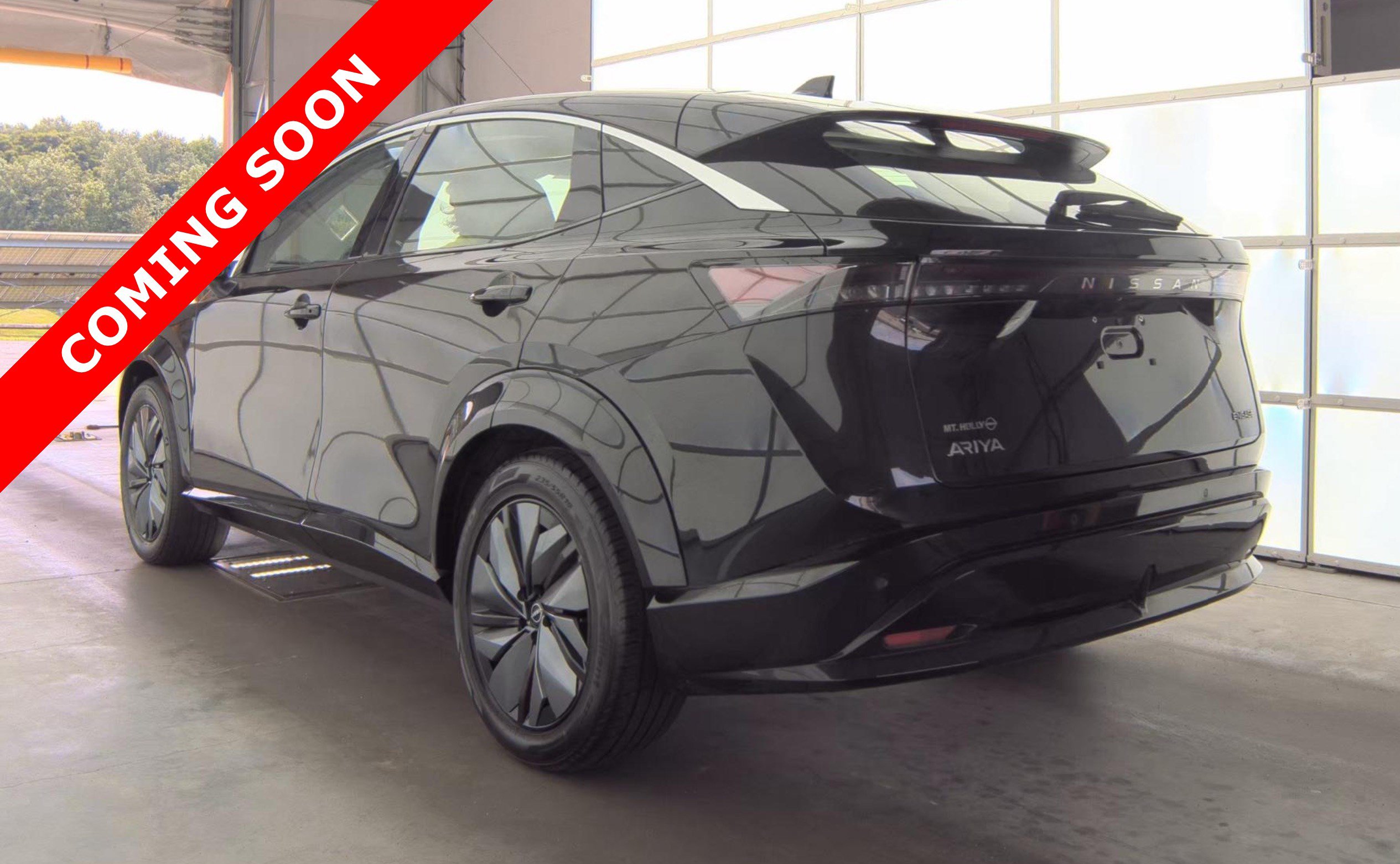 Used 2023 Nissan Ariya FWD image 4