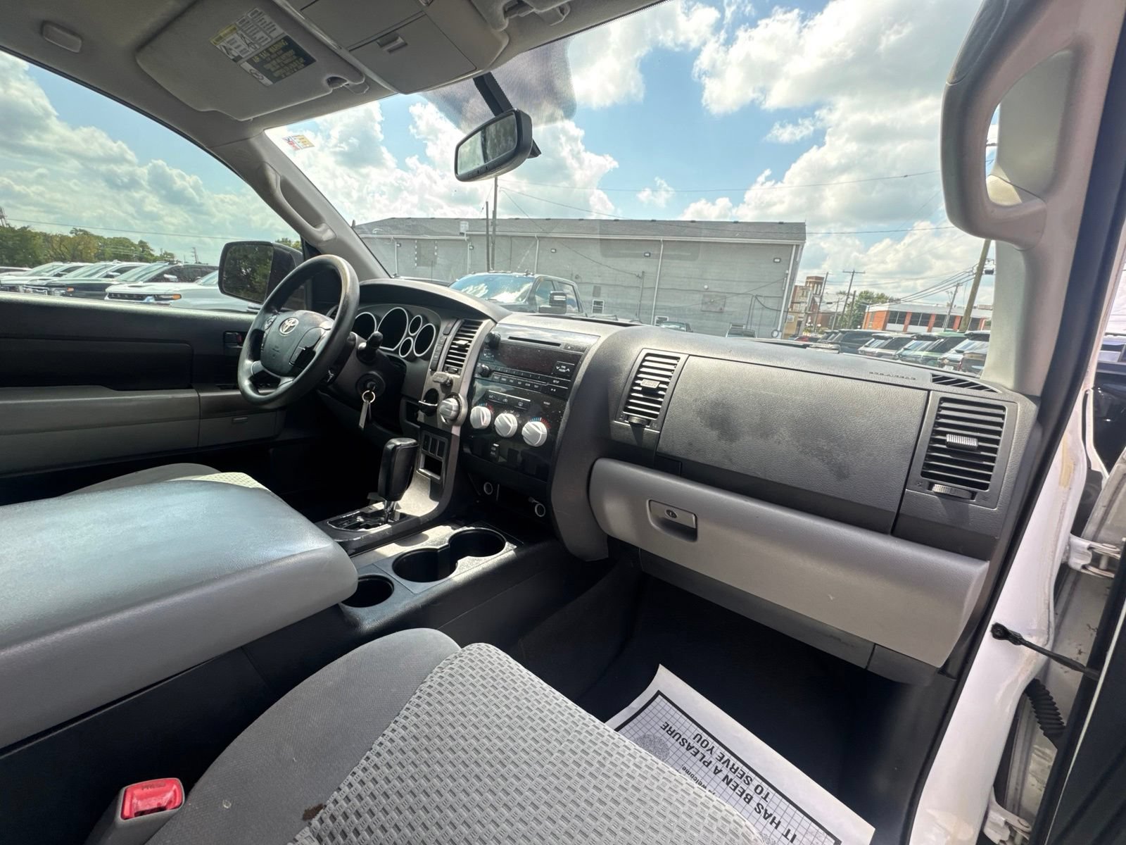 Used 2012 Toyota Tundra 2WD CrewMax w/ SR5 Pkg image 31