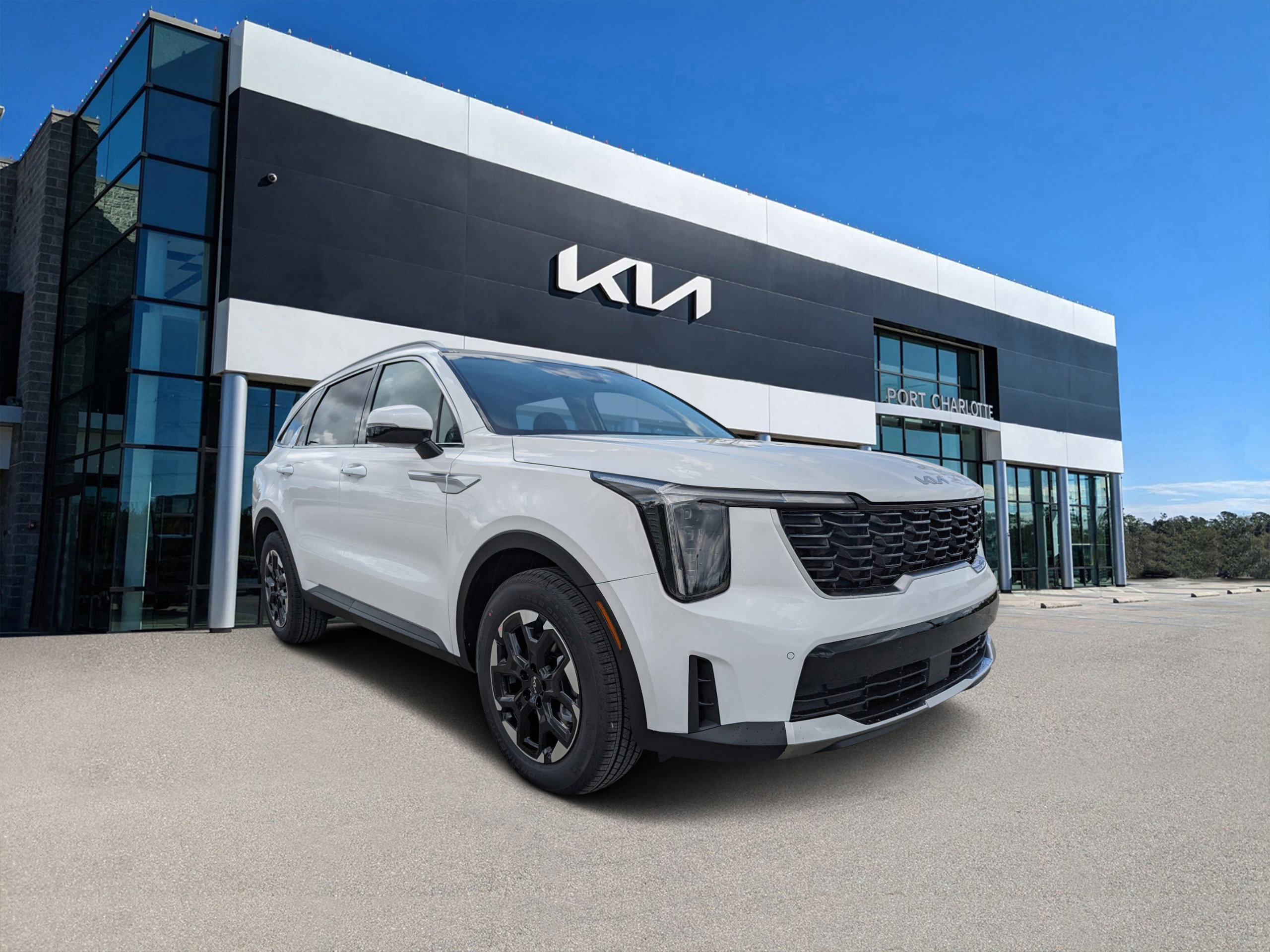 New 2025 Kia Sorento S w/ Panoramic Sunroof Package