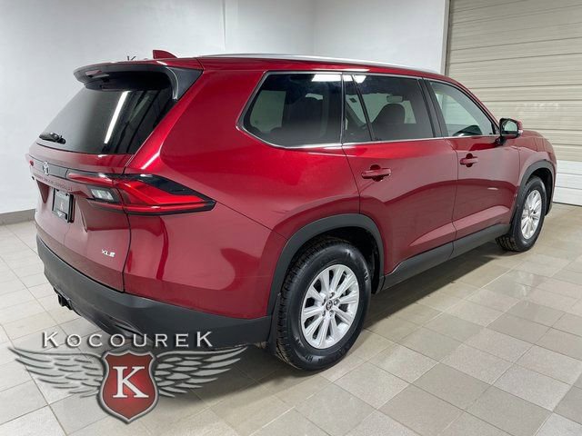 Used 2024 Toyota Grand Highlander XLE image 6