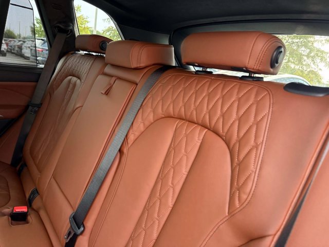 New 2026 BMW X5 xDrive50e w/ Executive Package AWD/4WD image 15
