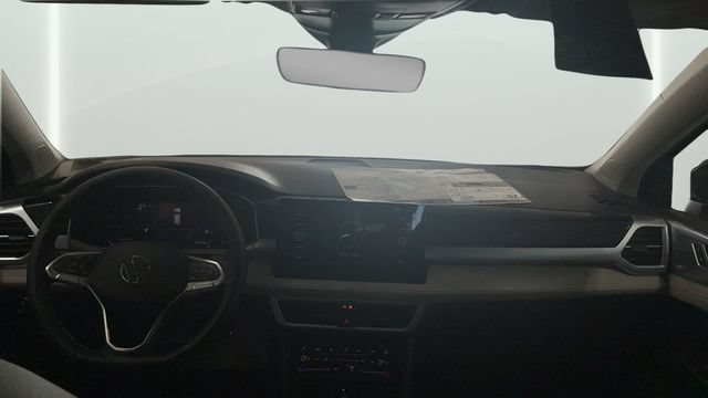 New 2026 Volkswagen Taos SE AWD/4WD image 11