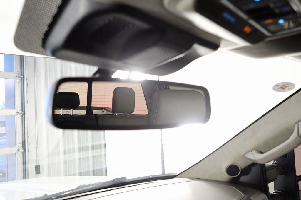 Used 2025 Ford F450 Platinum w/ Platinum Plus Package image 44